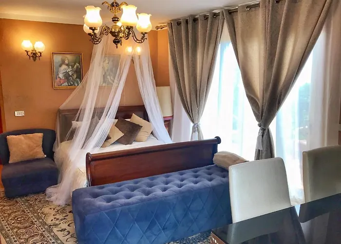 Апартаменты Moringa Garden